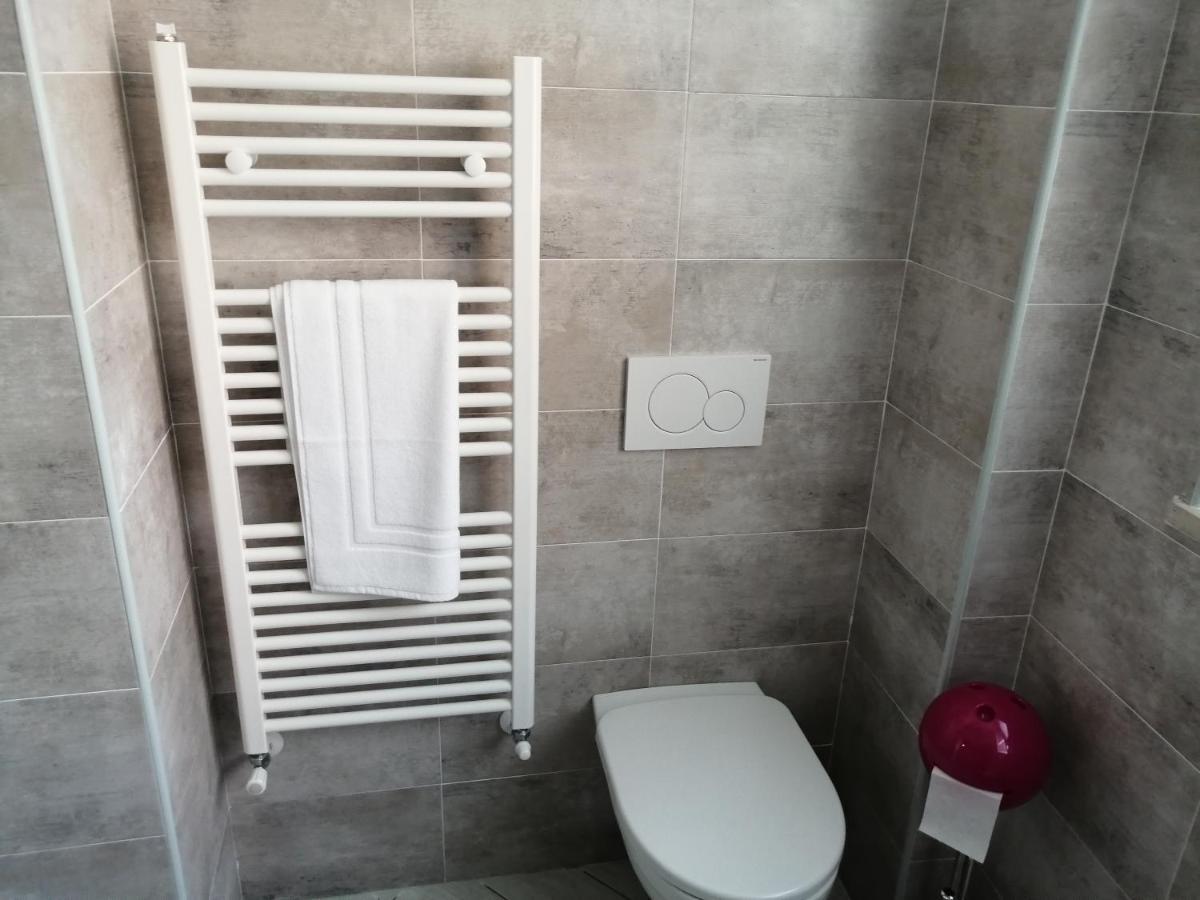 Alexa Casa Vacanze Pero Bagian luar foto